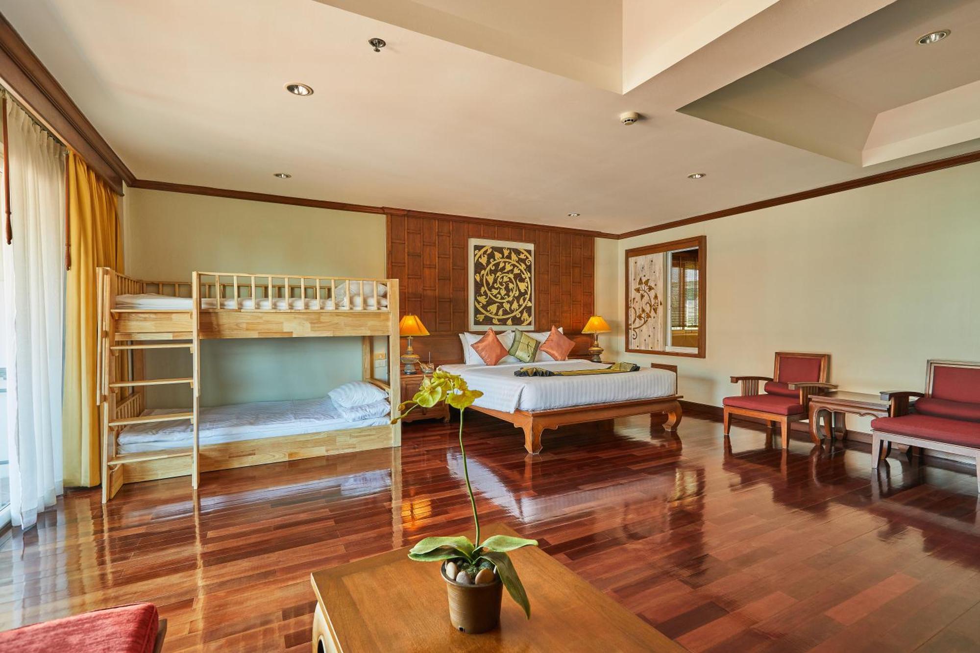 Avalon Beach Resort Pattaya Exterior foto
