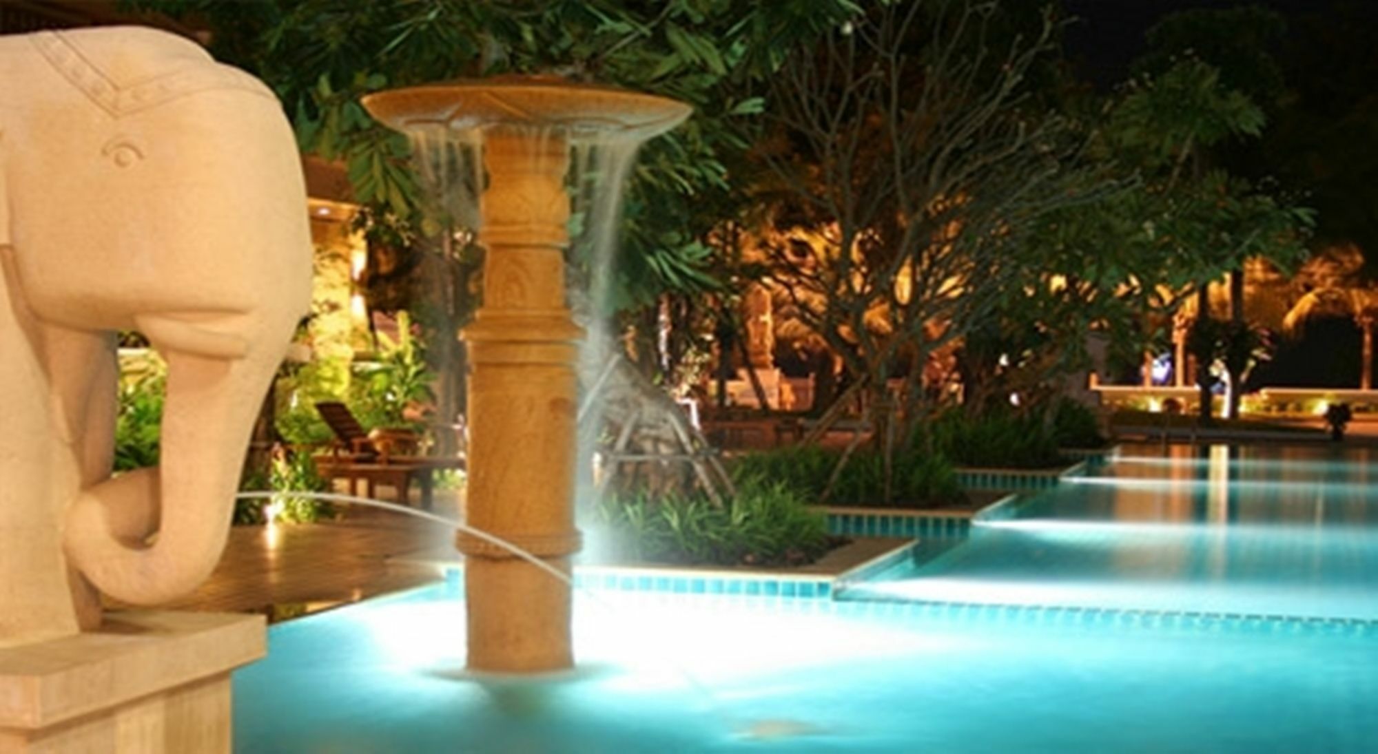 Avalon Beach Resort Pattaya Exterior foto
